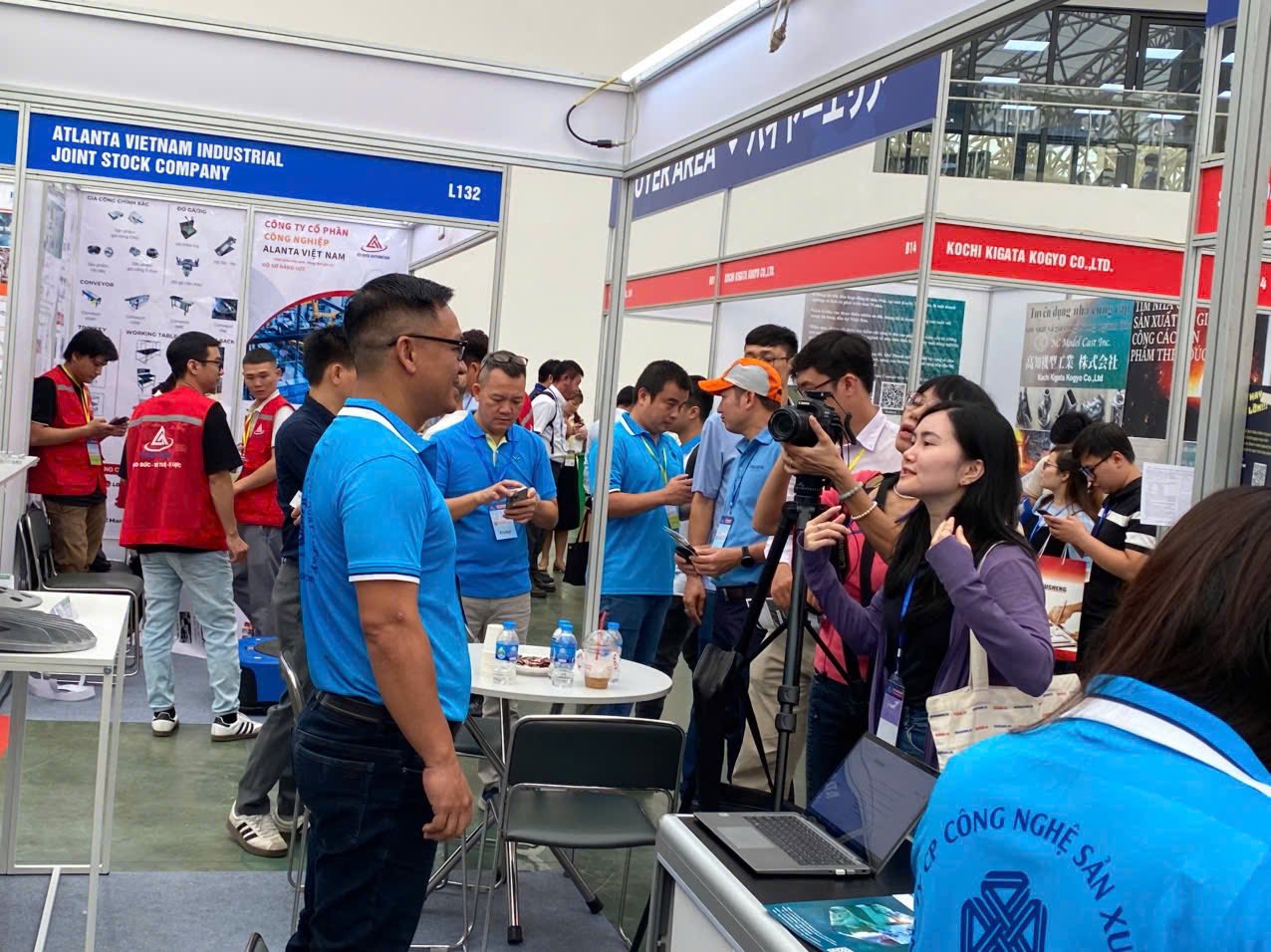 DAY2-cua-LUCKY-tai-FBCAsean2025-10