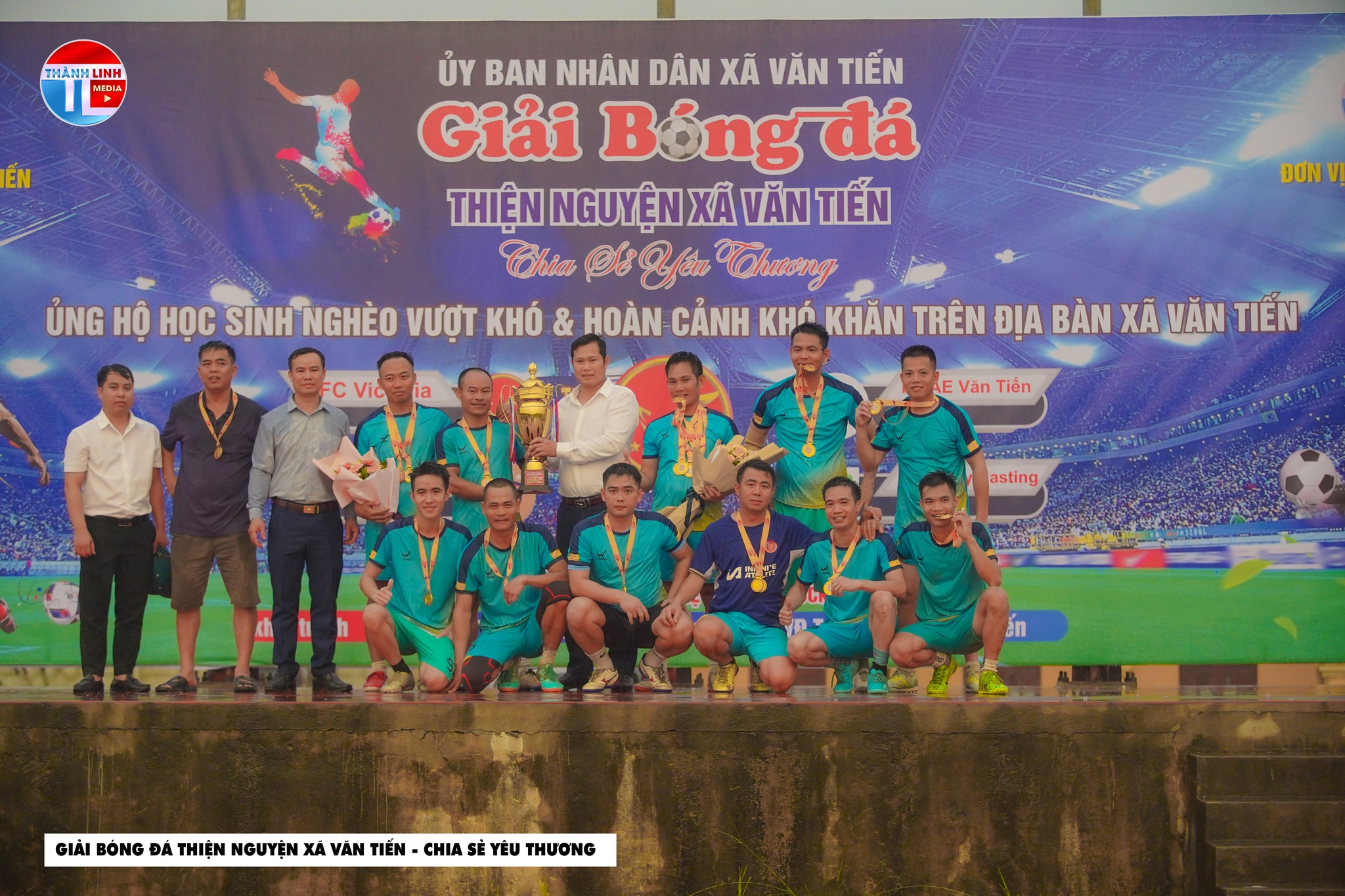 LUCKY-DONG-TAI-TRO-GIAI-BONG-DA-THIEN-NGUYEN-XA-VAN-TIEN-2