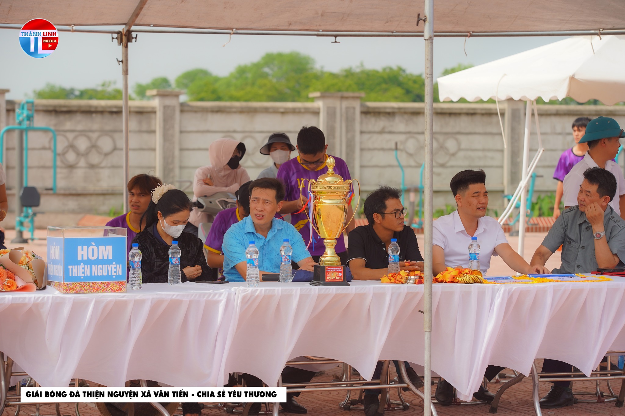 LUCKY-DONG-TAI-TRO-GIAI-BONG-DA-THIEN-NGUYEN-XA-VAN-TIEN-5