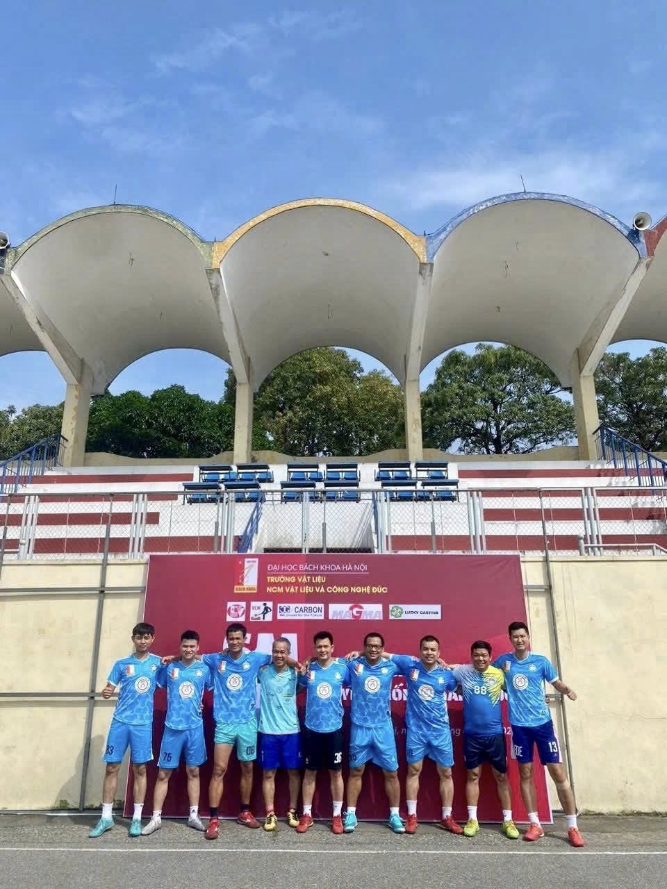 LUCKY-GIANH-CUP-VO-DICH-GIAI-BONG-DA-NGANH-DUC---DH-BACH-KHOA-3
